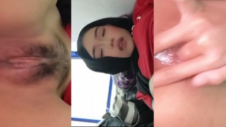 Bokep SMP Terbaru Pamer memek pink