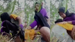 Bokep SMP Bocil Viral ngewe di hutan