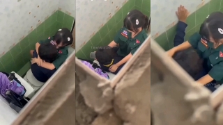 Bokep Smp terbaru ngintip adek kelas lagi mesum